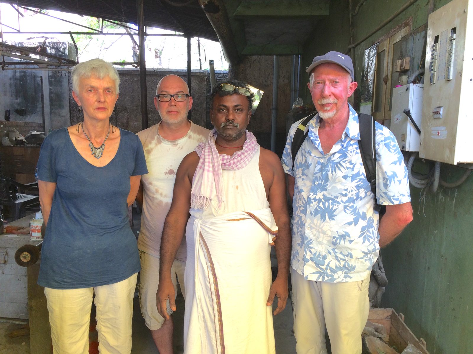 International Students — Training artists in traditional lost-wax casting (5)