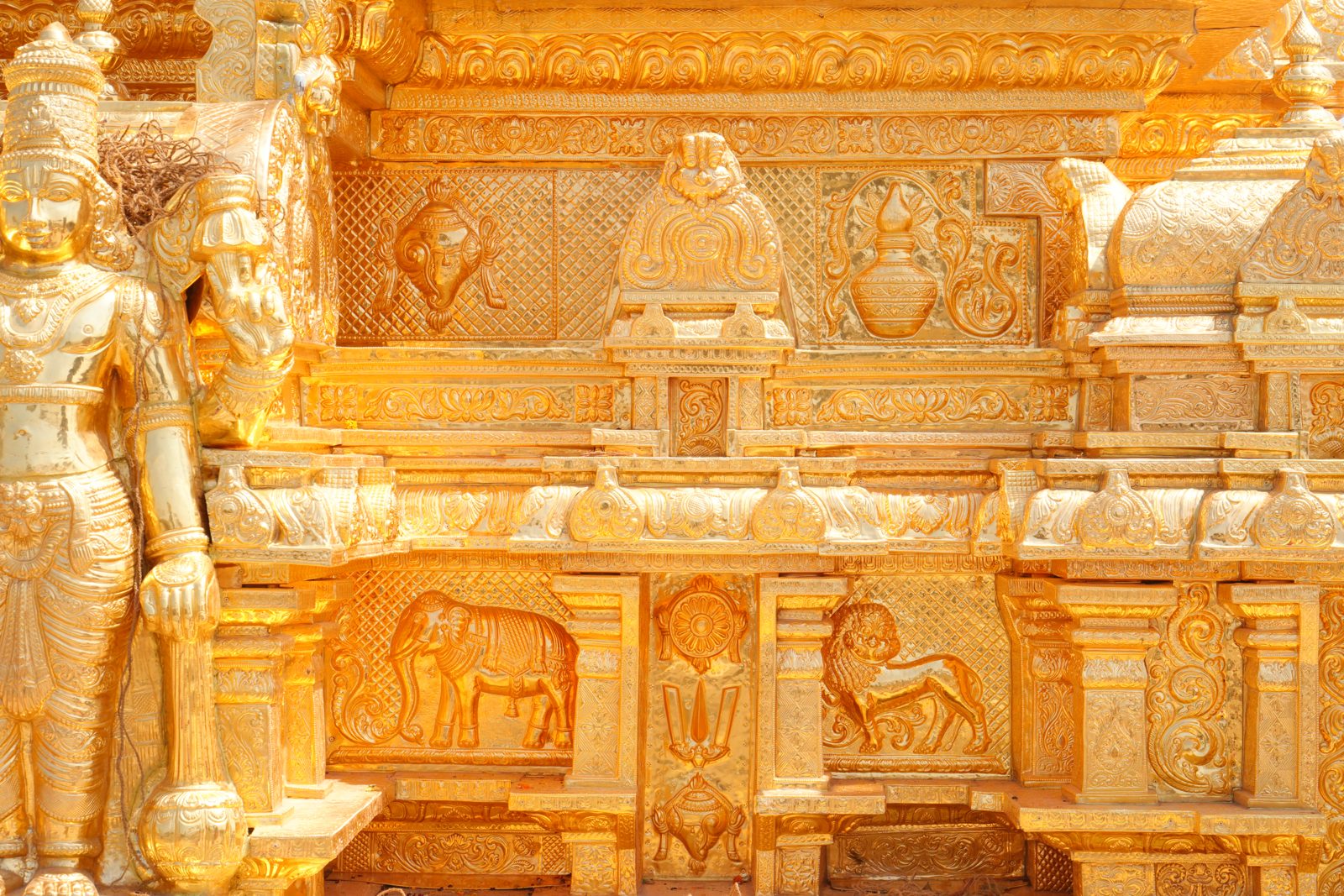 Yadadri Vimanam — India's largest gold-clad Vimanam, Yadadri Sri Lakshmi Narasimha Swamy Temple, Telangana (4)