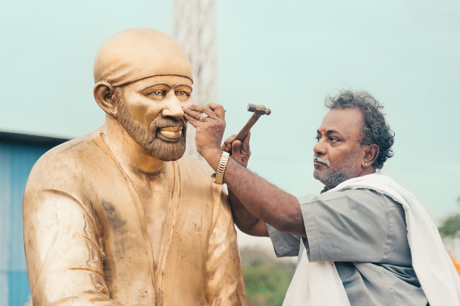 Shri Sai Baba — Panchaloha Sai Baba murtis and monumental single-piece castings (3)